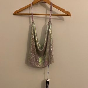 White fox share the stage crop, one size